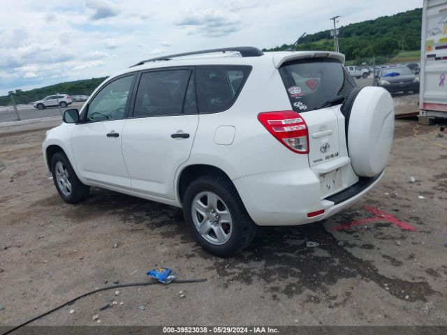 Photo 2 VIN: JTMZF4DV2A5027448 - TOYOTA RAV4 