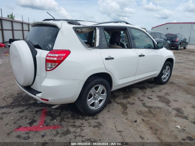 Photo 3 VIN: JTMZF4DV2A5027448 - TOYOTA RAV4 