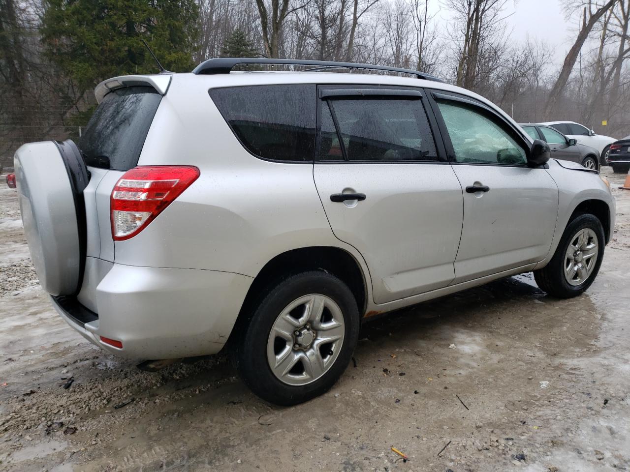 Photo 2 VIN: JTMZF4DV2AD020098 - TOYOTA RAV 4 