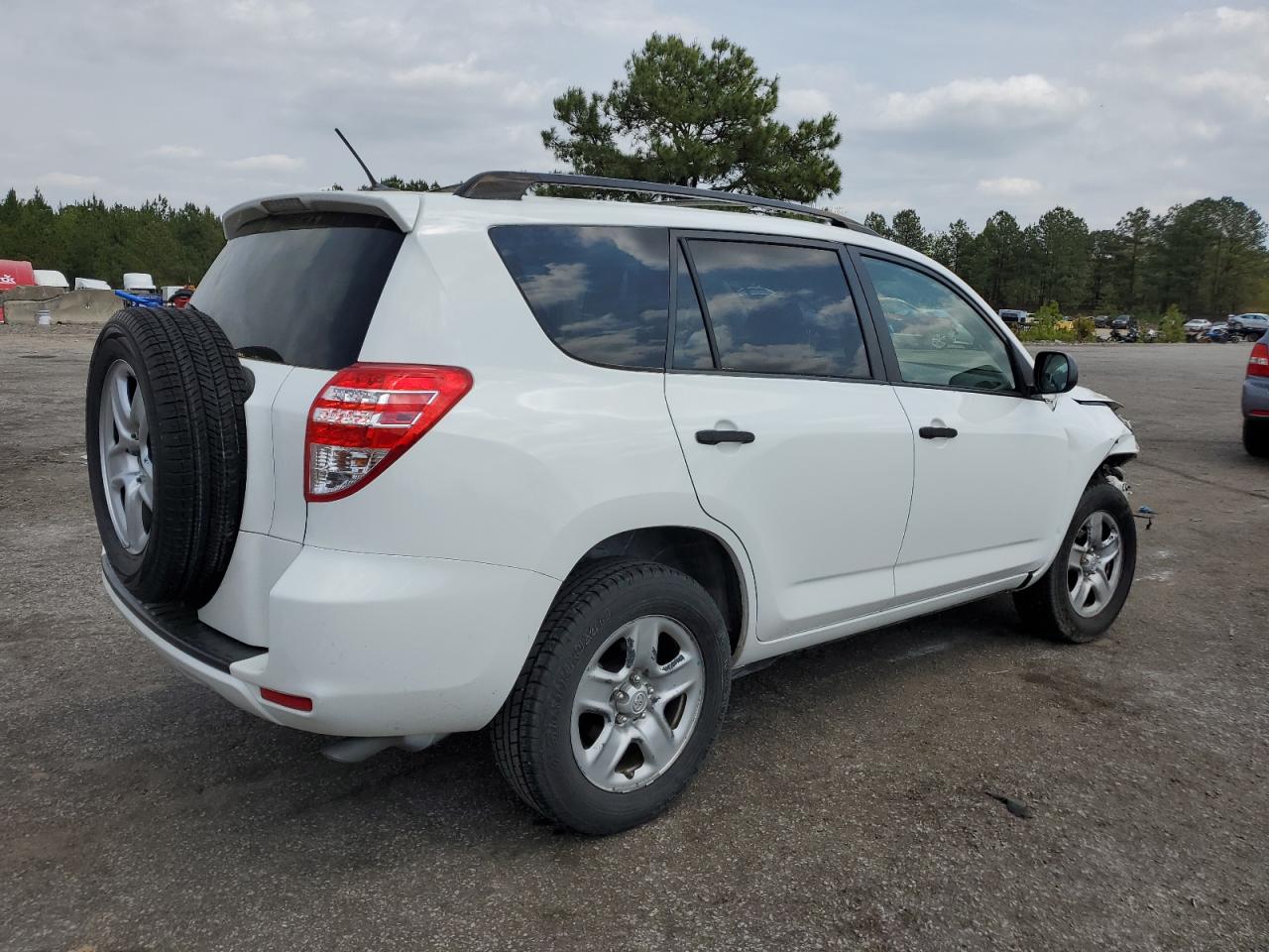 Photo 2 VIN: JTMZF4DV4A5018802 - TOYOTA RAV 4 