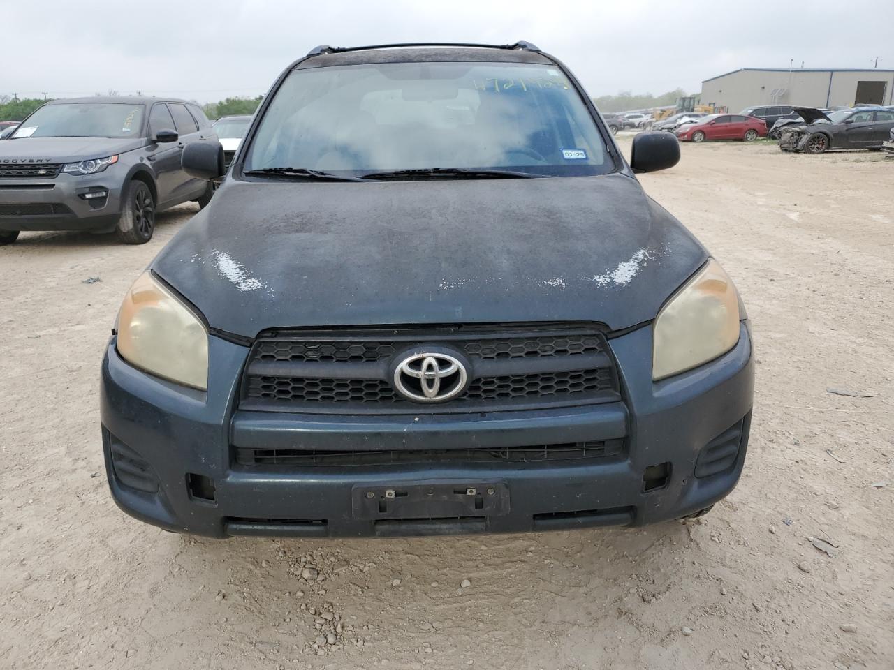 Photo 4 VIN: JTMZF4DV4AD016814 - TOYOTA RAV 4 