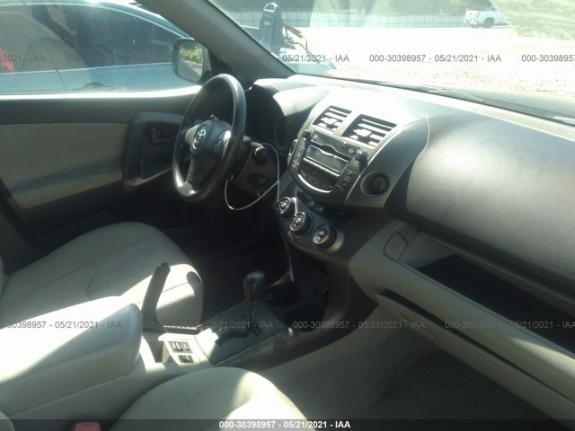 Photo 4 VIN: JTMZF4DV4AD016960 - TOYOTA RAV4 