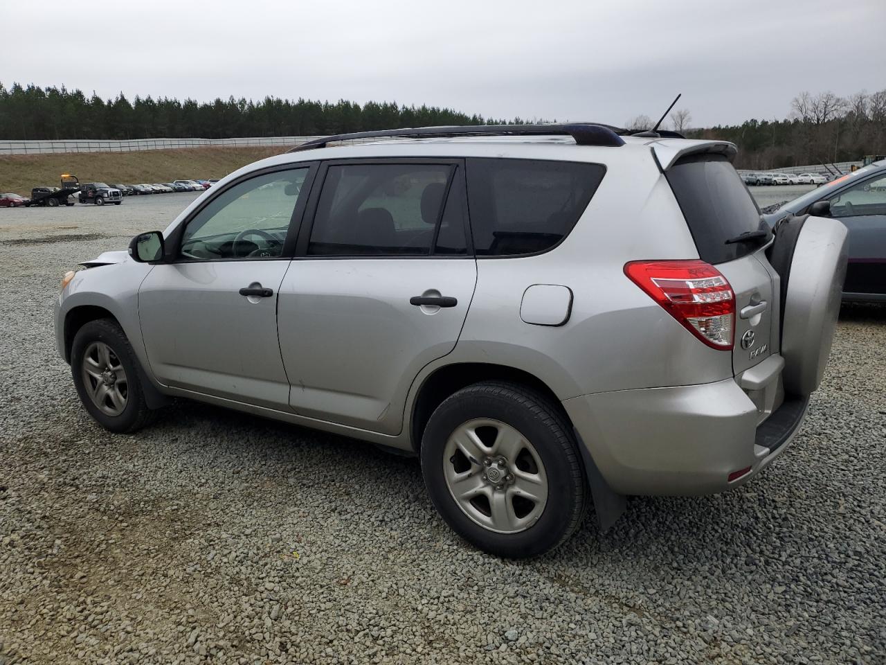 Photo 1 VIN: JTMZF4DV4AD026677 - TOYOTA RAV 4 