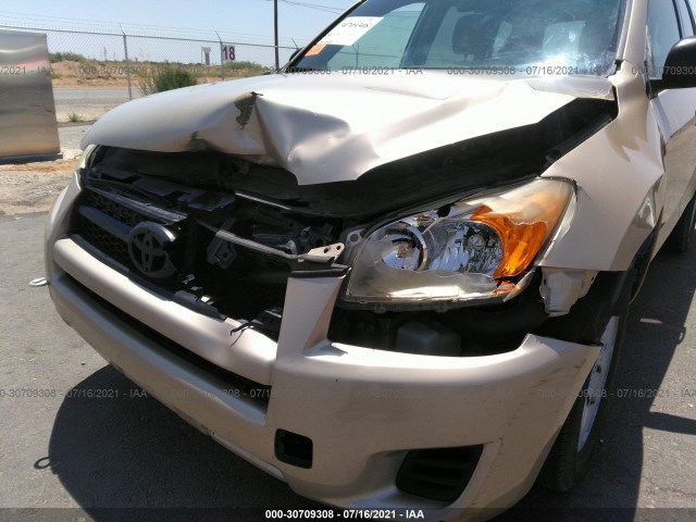 Photo 5 VIN: JTMZF4DV6AD021738 - TOYOTA RAV4 