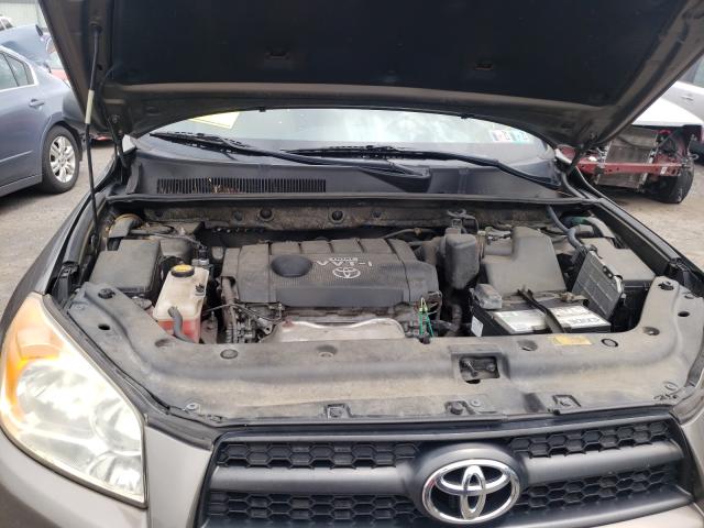 Photo 6 VIN: JTMZF4DV6AD021996 - TOYOTA RAV4 