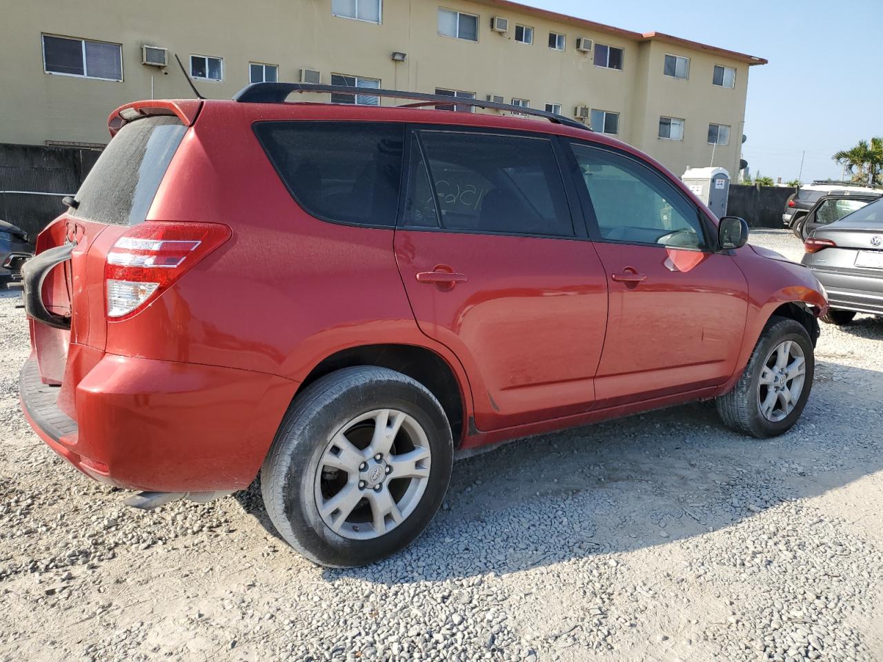 Photo 2 VIN: JTMZF4DV6C5045535 - TOYOTA RAV 4 