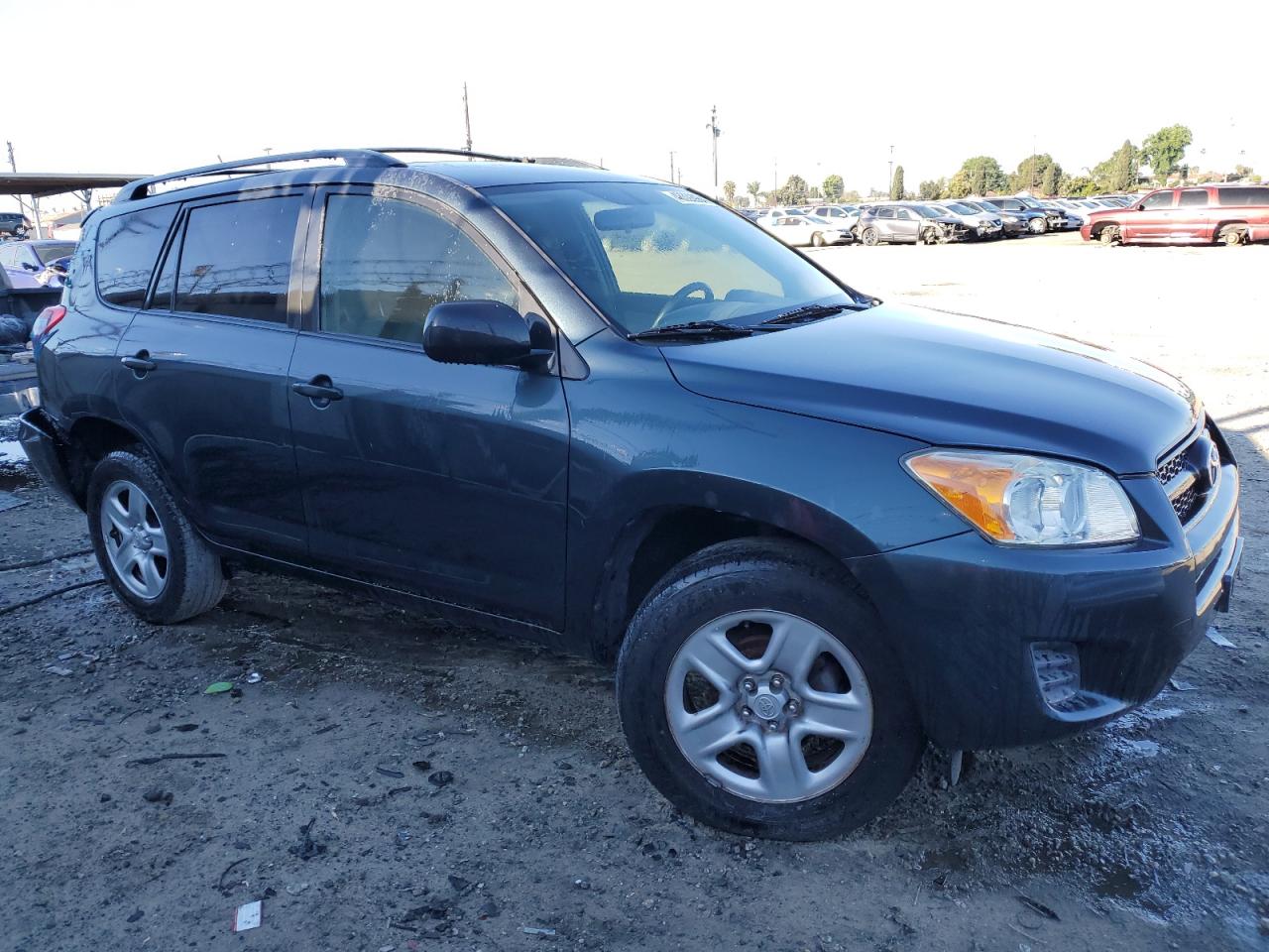 Photo 3 VIN: JTMZF4DV8A5027213 - TOYOTA RAV 4 