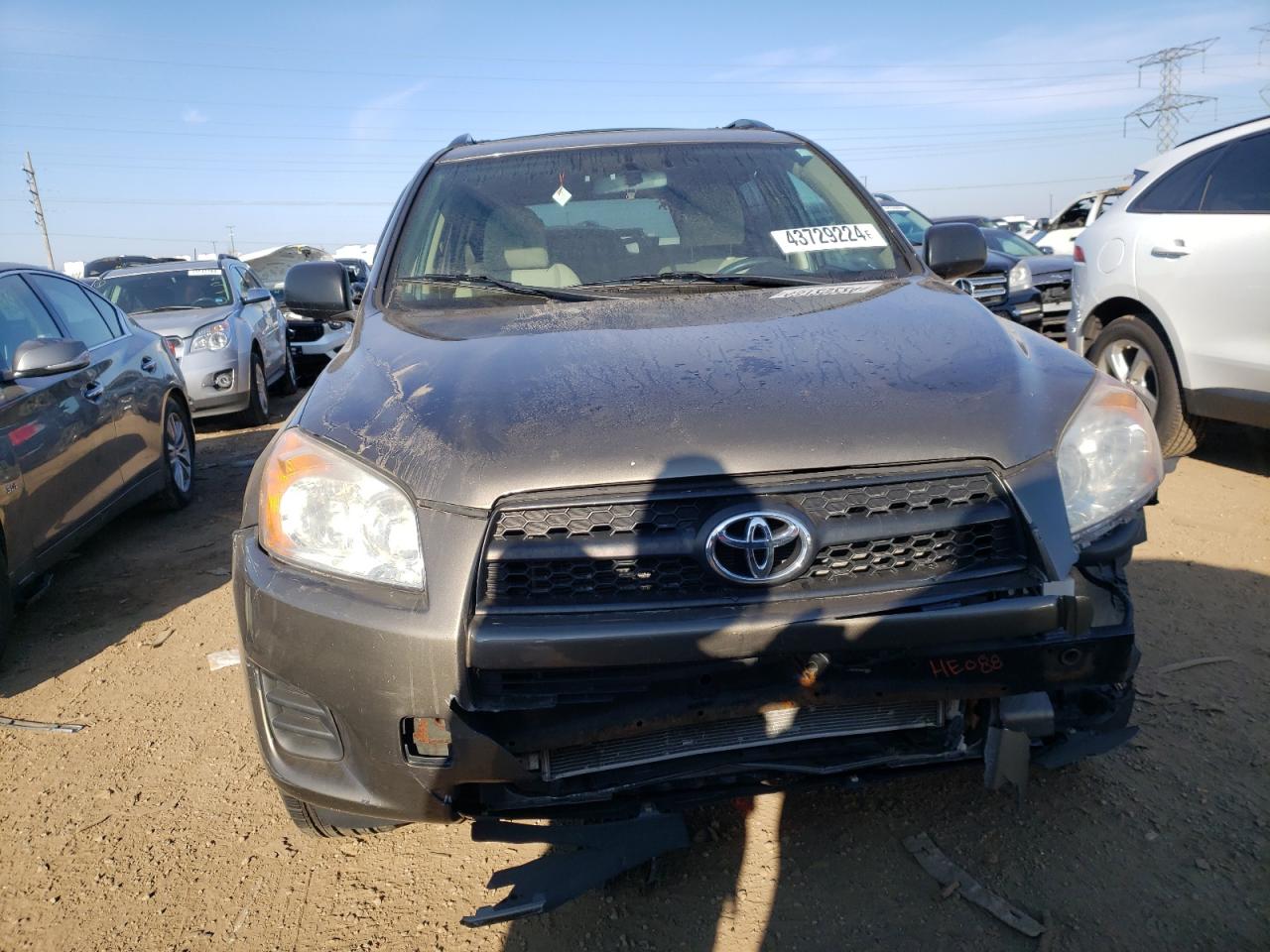 Photo 4 VIN: JTMZF4DV8BD030636 - TOYOTA RAV 4 