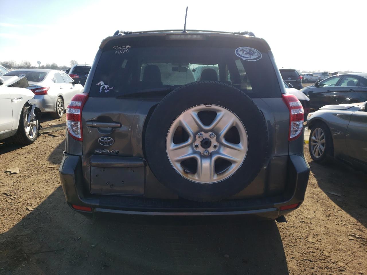 Photo 5 VIN: JTMZF4DV8BD030636 - TOYOTA RAV 4 