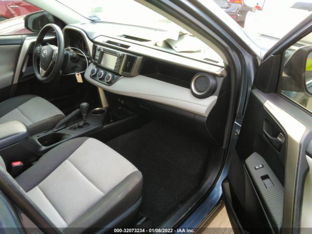 Photo 4 VIN: JTMZFREV0ED034180 - TOYOTA RAV4 