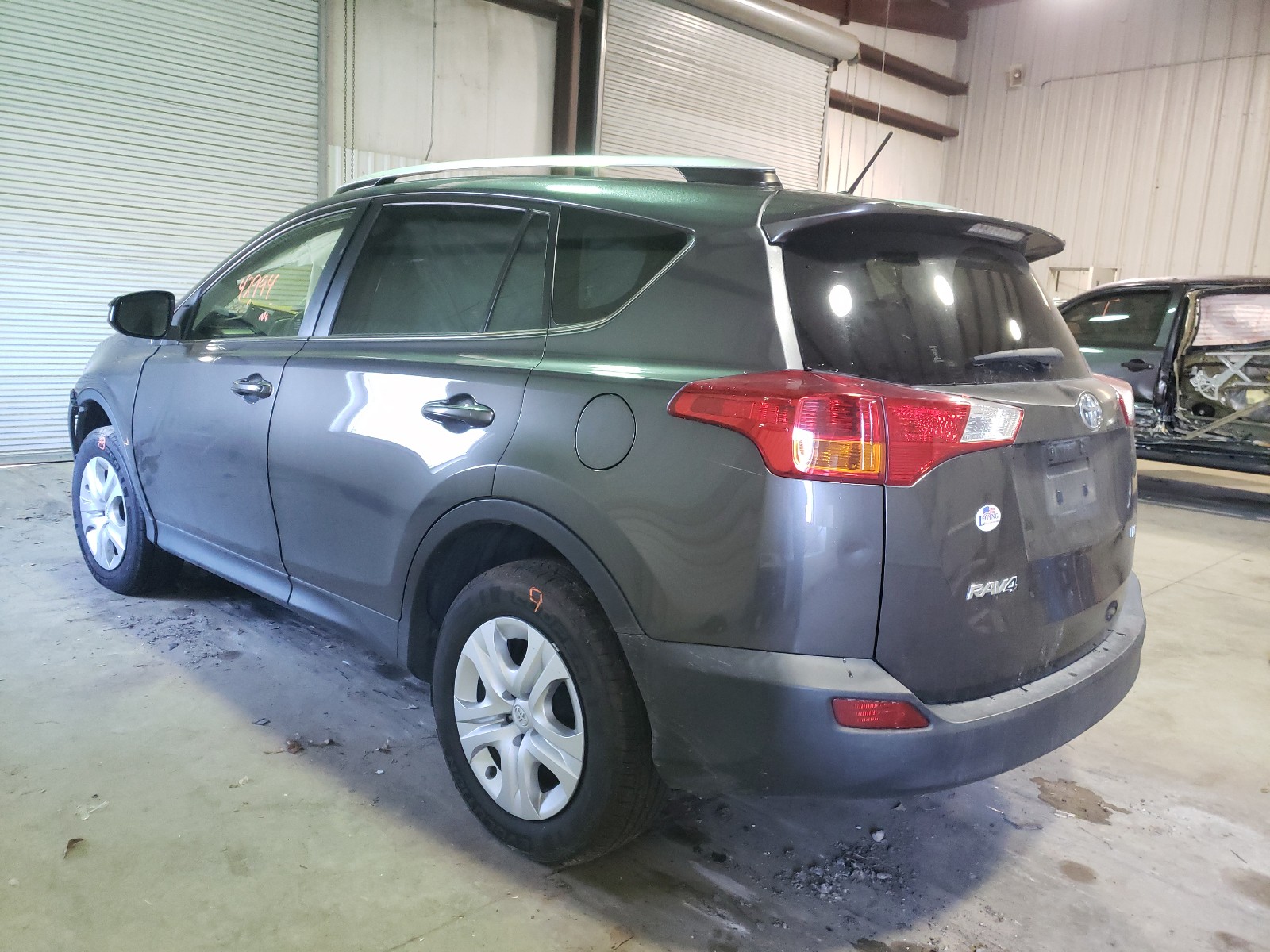 Photo 2 VIN: JTMZFREV0EJ004355 - TOYOTA RAV4 LE 