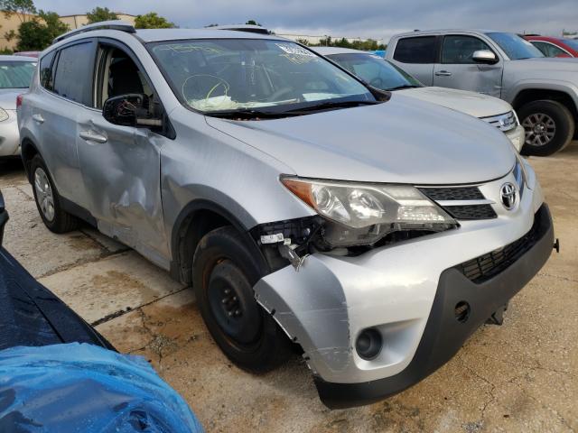 Photo 0 VIN: JTMZFREV0FJ046512 - TOYOTA RAV4 LE 