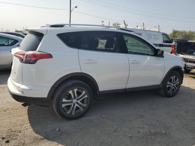 Photo 2 VIN: JTMZFREV0GJ097641 - TOYOTA RAV4 LE 