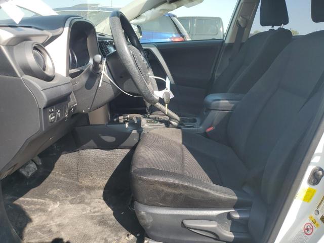 Photo 6 VIN: JTMZFREV0GJ097641 - TOYOTA RAV4 LE 