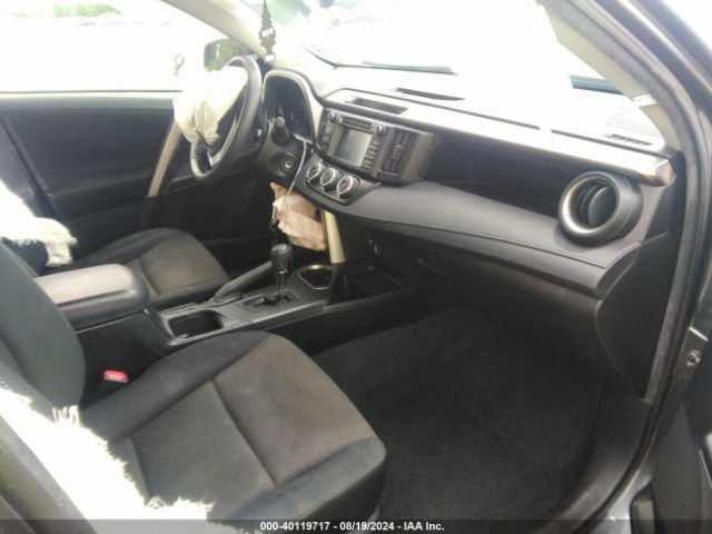 Photo 4 VIN: JTMZFREV0HJ100992 - TOYOTA RAV4 