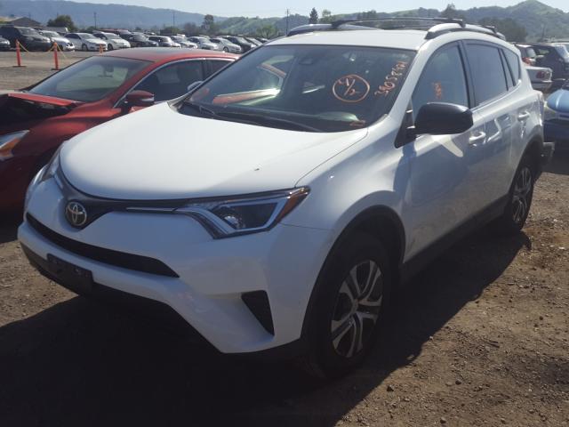 Photo 1 VIN: JTMZFREV0HJ701853 - TOYOTA RAV4 LE 