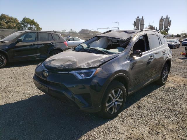 Photo 1 VIN: JTMZFREV0JJ159417 - TOYOTA RAV4 LE 