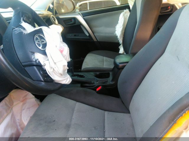 Photo 4 VIN: JTMZFREV1FD052818 - TOYOTA RAV4 