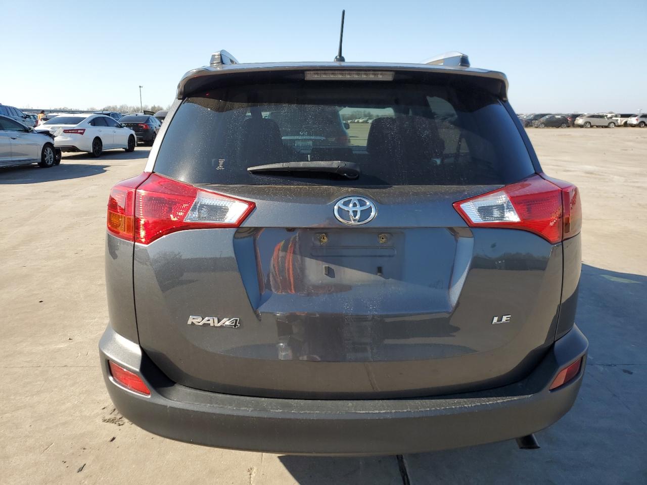 Photo 5 VIN: JTMZFREV1FD080618 - TOYOTA RAV 4 