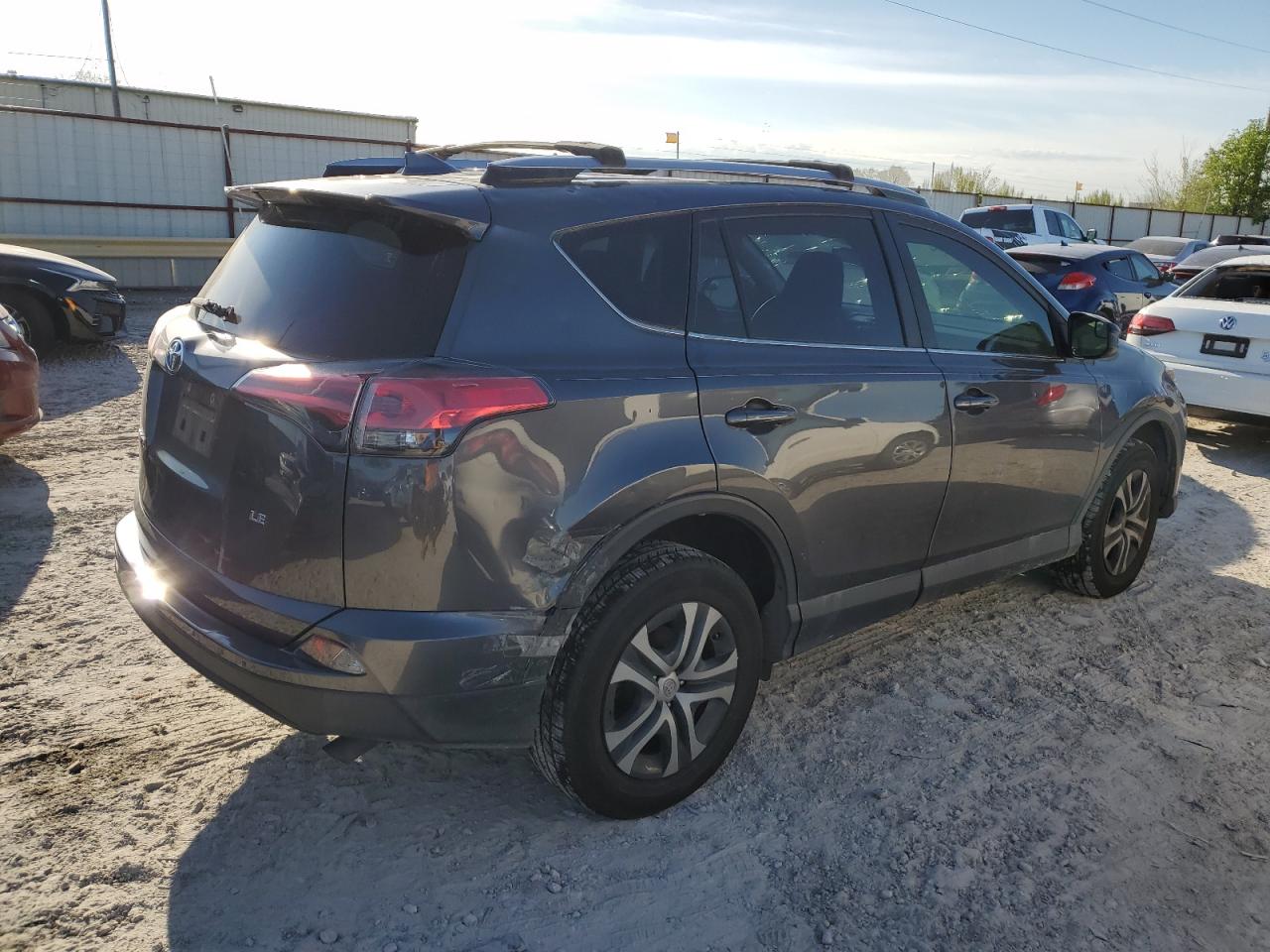 Photo 2 VIN: JTMZFREV1HD108534 - TOYOTA RAV 4 