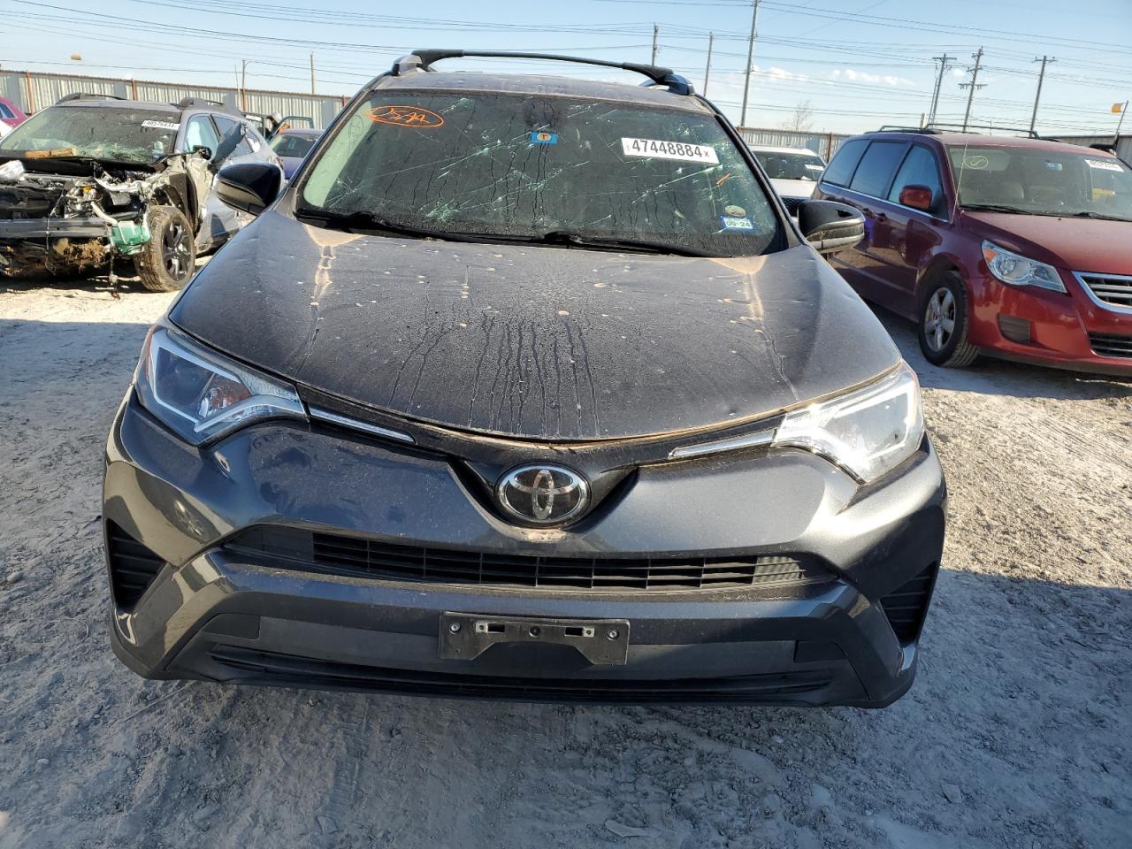 Photo 4 VIN: JTMZFREV1HD108534 - TOYOTA RAV 4 