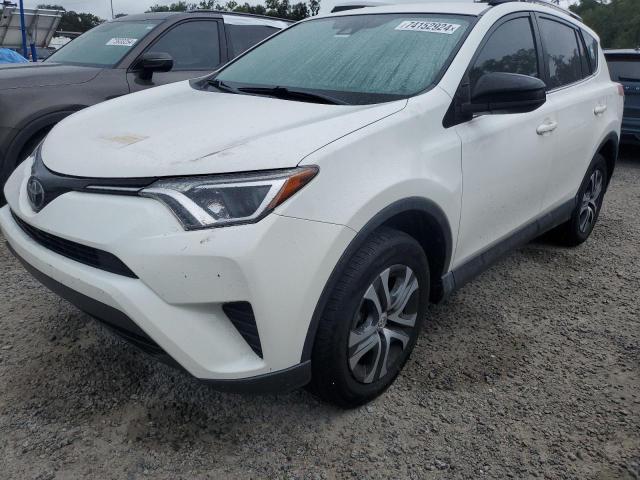 Photo 0 VIN: JTMZFREV1HJ133550 - TOYOTA RAV4 LE 