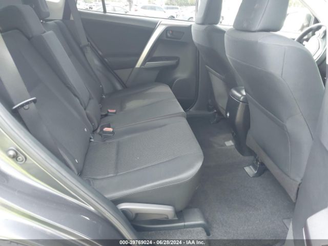 Photo 7 VIN: JTMZFREV1HJ147383 - TOYOTA RAV4 