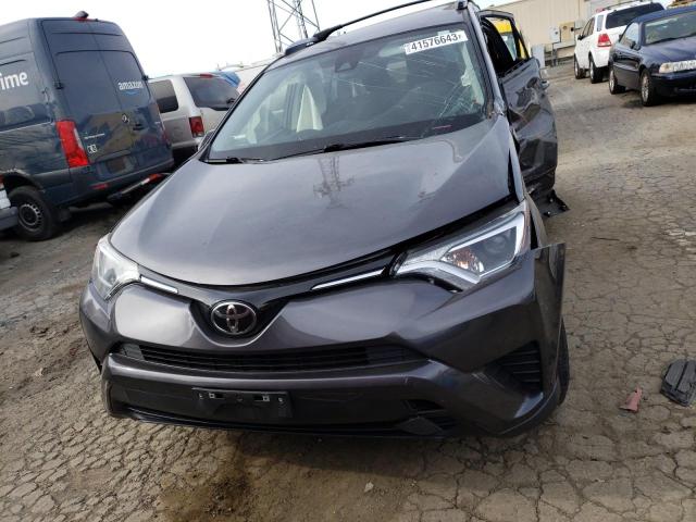 Photo 4 VIN: JTMZFREV1HJ706138 - TOYOTA RAV4 LE 