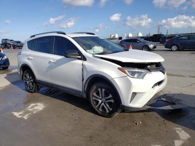 Photo 3 VIN: JTMZFREV1JD129664 - TOYOTA RAV4 LE 