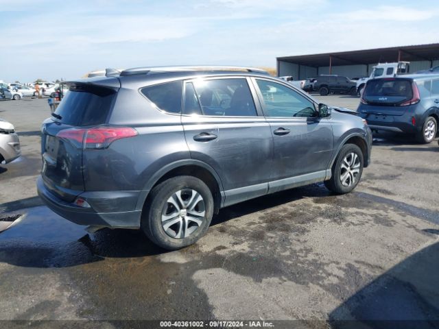 Photo 3 VIN: JTMZFREV1JJ165680 - TOYOTA RAV4 