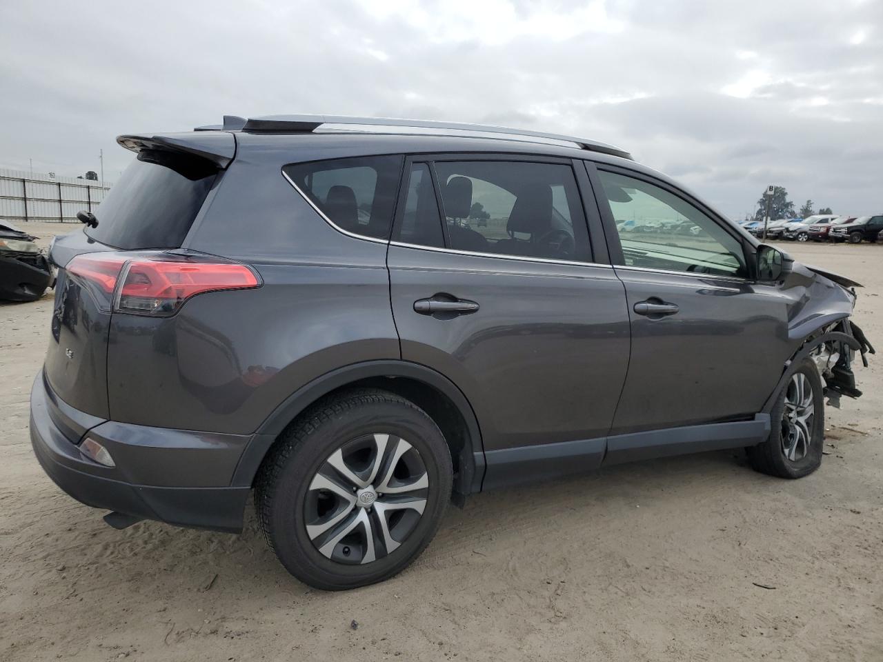 Photo 2 VIN: JTMZFREV1JJ200735 - TOYOTA RAV 4 