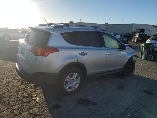 Photo 3 VIN: JTMZFREV2EJ014434 - TOYOTA RAV4 LE 