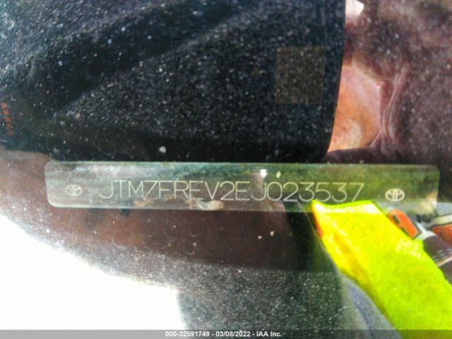 Photo 8 VIN: JTMZFREV2EJ023537 - TOYOTA RAV4 