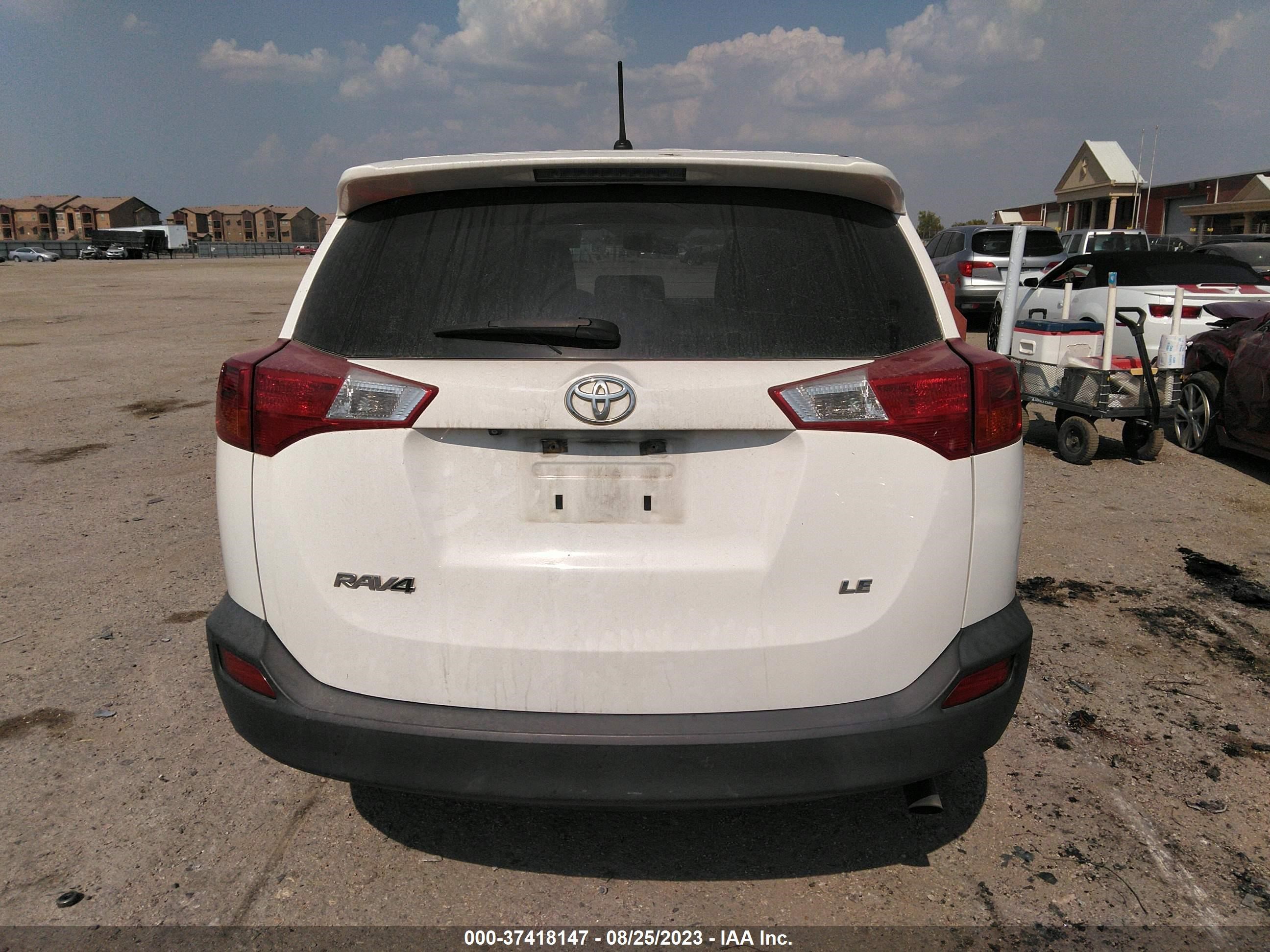 Photo 15 VIN: JTMZFREV2FJ035091 - TOYOTA RAV 4 