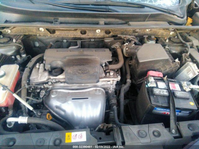 Photo 9 VIN: JTMZFREV2HJ115705 - TOYOTA RAV4 