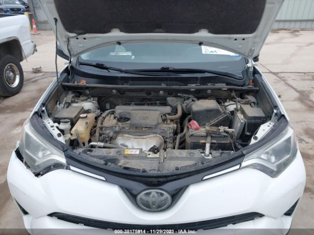 Photo 9 VIN: JTMZFREV2HJ134402 - TOYOTA RAV4 