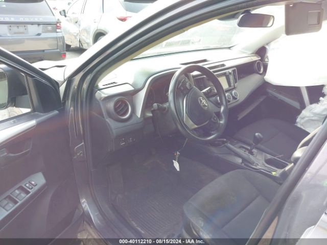 Photo 4 VIN: JTMZFREV2JJ737047 - TOYOTA RAV4 