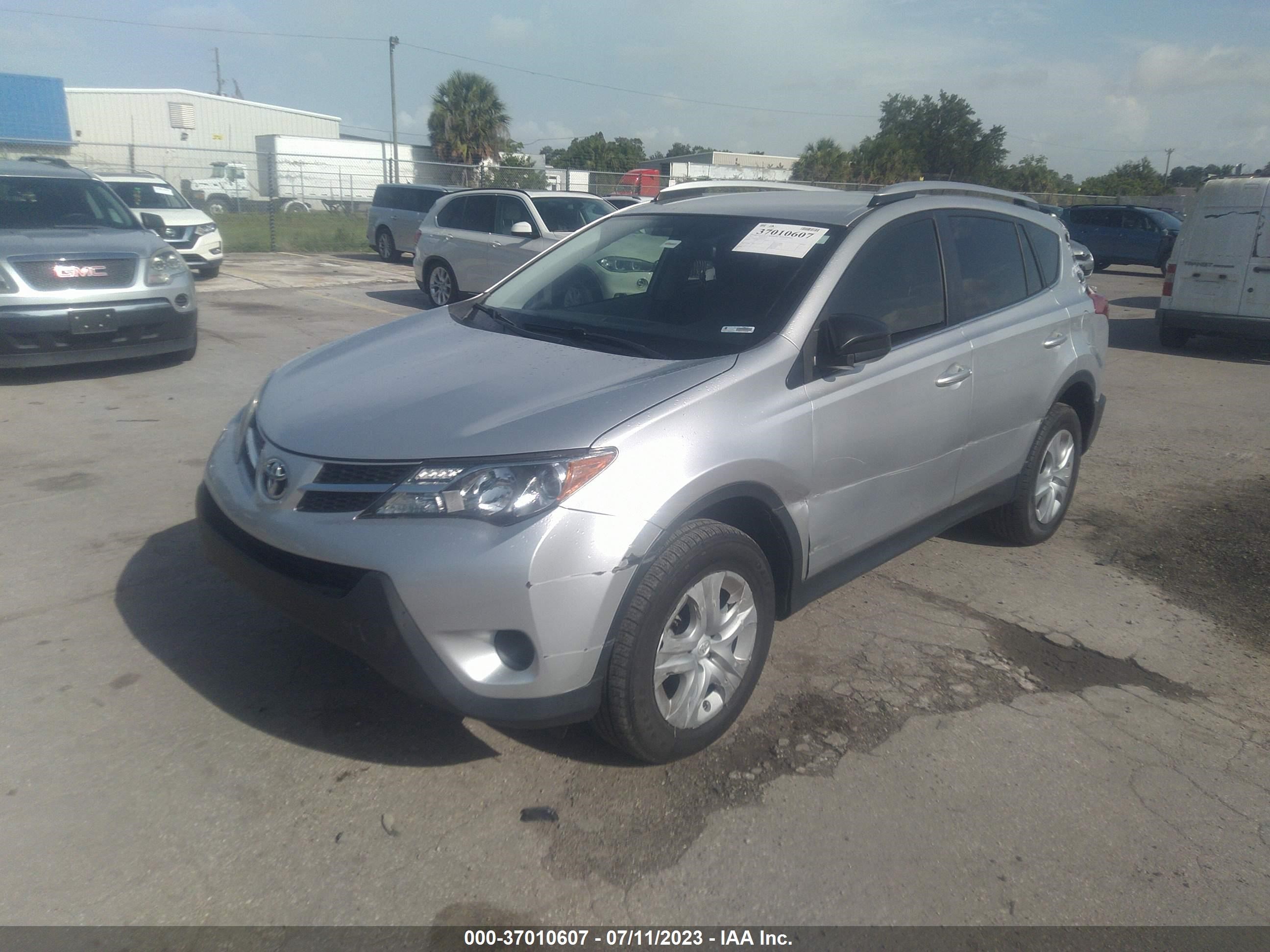 Photo 1 VIN: JTMZFREV3D5017544 - TOYOTA RAV 4 