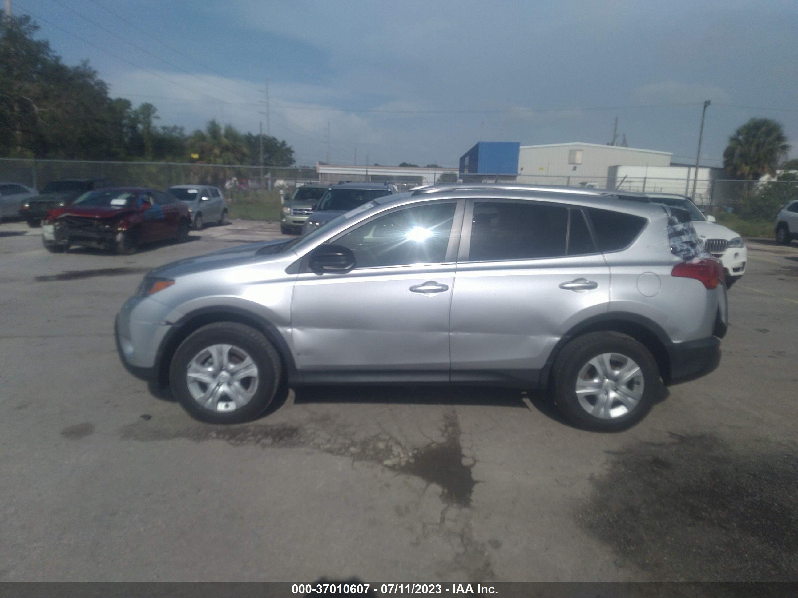 Photo 13 VIN: JTMZFREV3D5017544 - TOYOTA RAV 4 