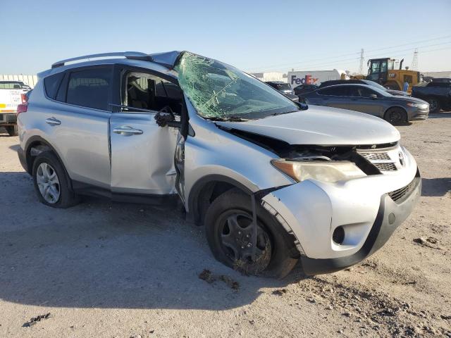 Photo 3 VIN: JTMZFREV3FJ041580 - TOYOTA RAV4 LE 