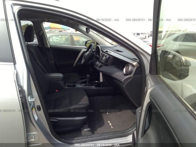 Photo 4 VIN: JTMZFREV3JJ162991 - TOYOTA RAV4 