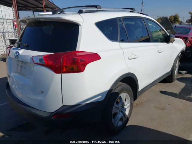 Photo 3 VIN: JTMZFREV4ED039799 - TOYOTA RAV4 