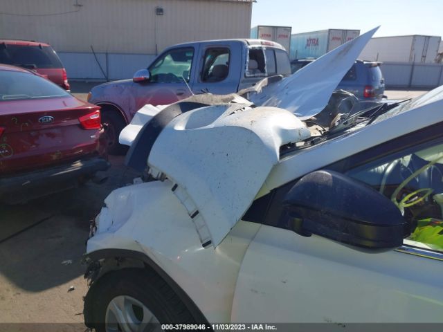 Photo 5 VIN: JTMZFREV4ED039799 - TOYOTA RAV4 