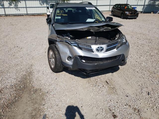 Photo 8 VIN: JTMZFREV4FD072948 - TOYOTA RAV4 LE 