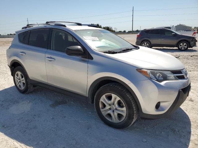 Photo 3 VIN: JTMZFREV4FD080449 - TOYOTA RAV4 LE 