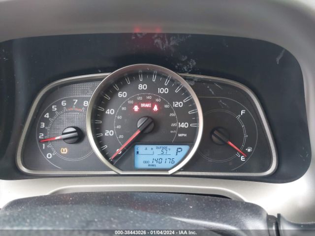 Photo 6 VIN: JTMZFREV4FJ048327 - TOYOTA RAV4 