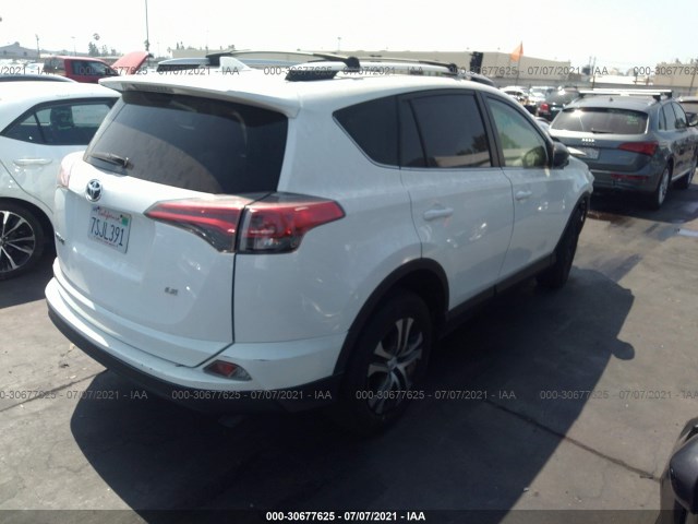 Photo 3 VIN: JTMZFREV4GJ079885 - TOYOTA RAV4 