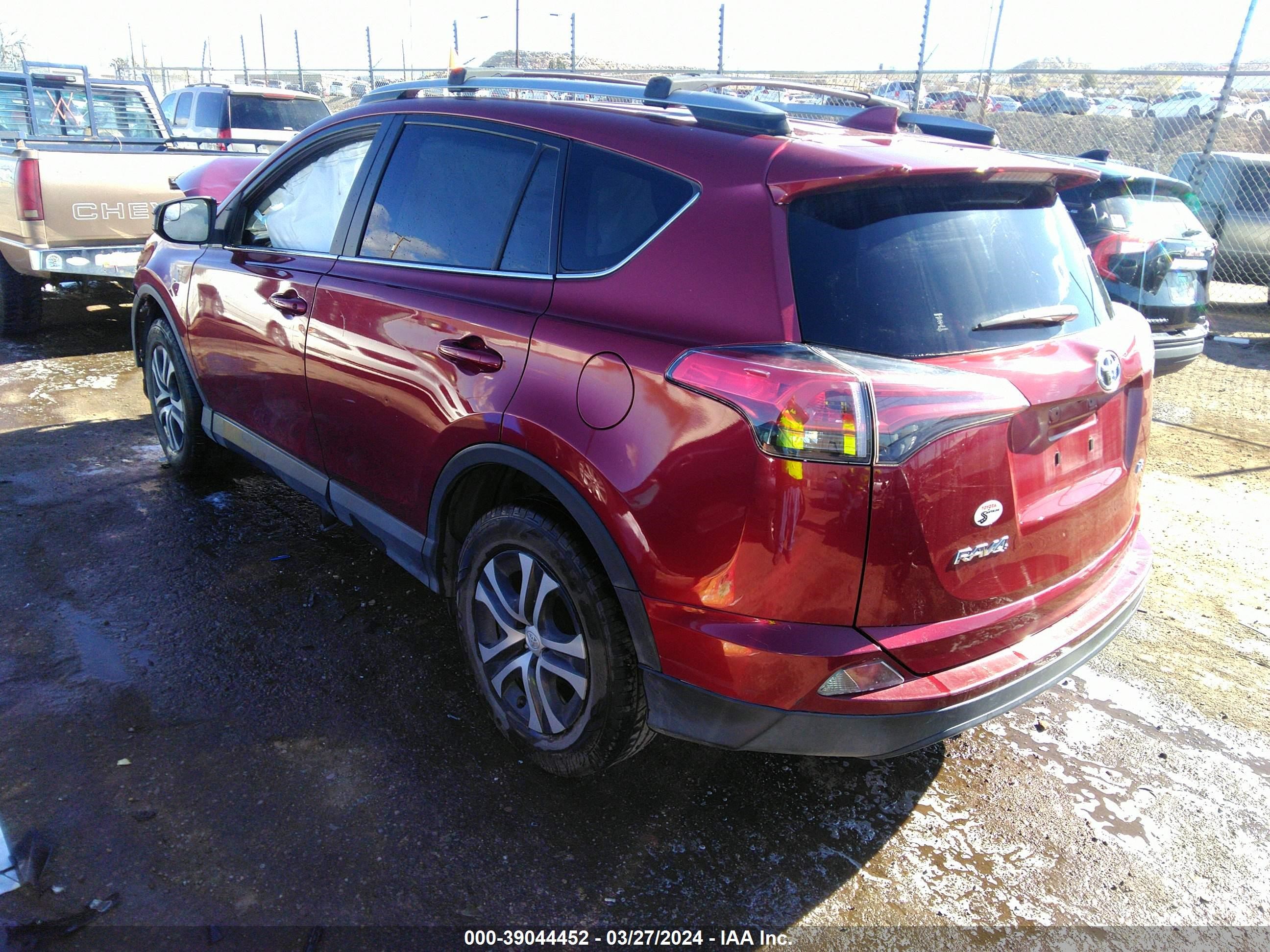 Photo 2 VIN: JTMZFREV4JD112101 - TOYOTA RAV 4 