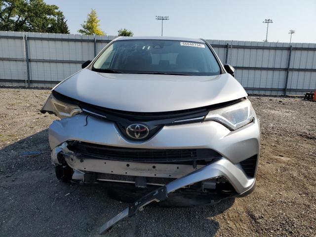 Photo 4 VIN: JTMZFREV4JJ171652 - TOYOTA RAV4 LE 