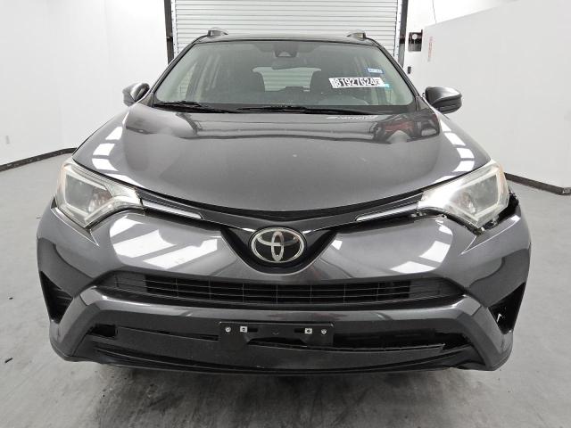 Photo 4 VIN: JTMZFREV4JJ180934 - TOYOTA RAV4 LE 